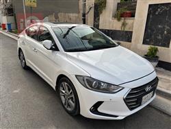 هیوندای ئەلەنترا